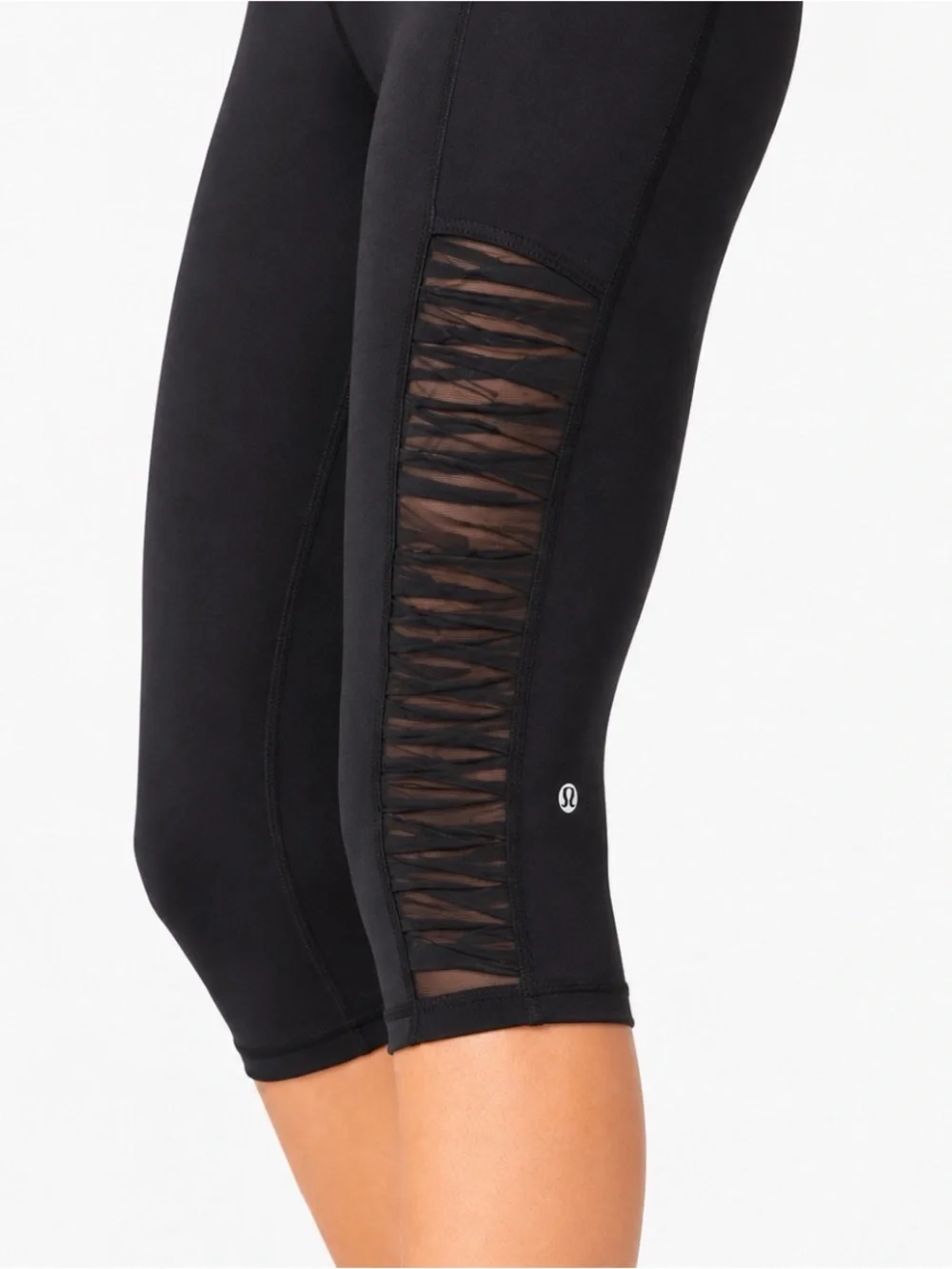 Lululemon Crop Leggings Sharp Turns SZ 4 Black Mesh Sides 17” RARE Gym Athletic
